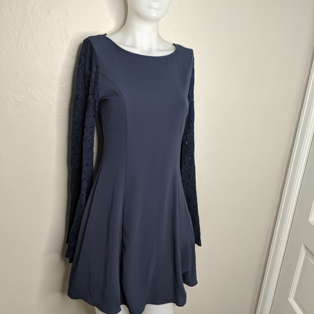 Blue Rain || Navy Blue Long Lace Sleeve Dress